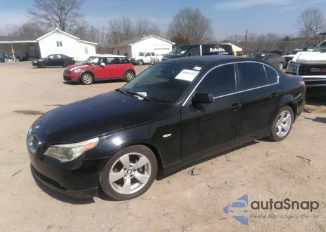 2007 BMW 530I из США, поврежденный, VIN WBANE73567CM52743